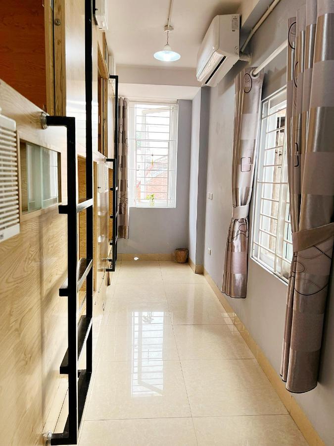 Trangtien Hostel Hanoi Exterior photo