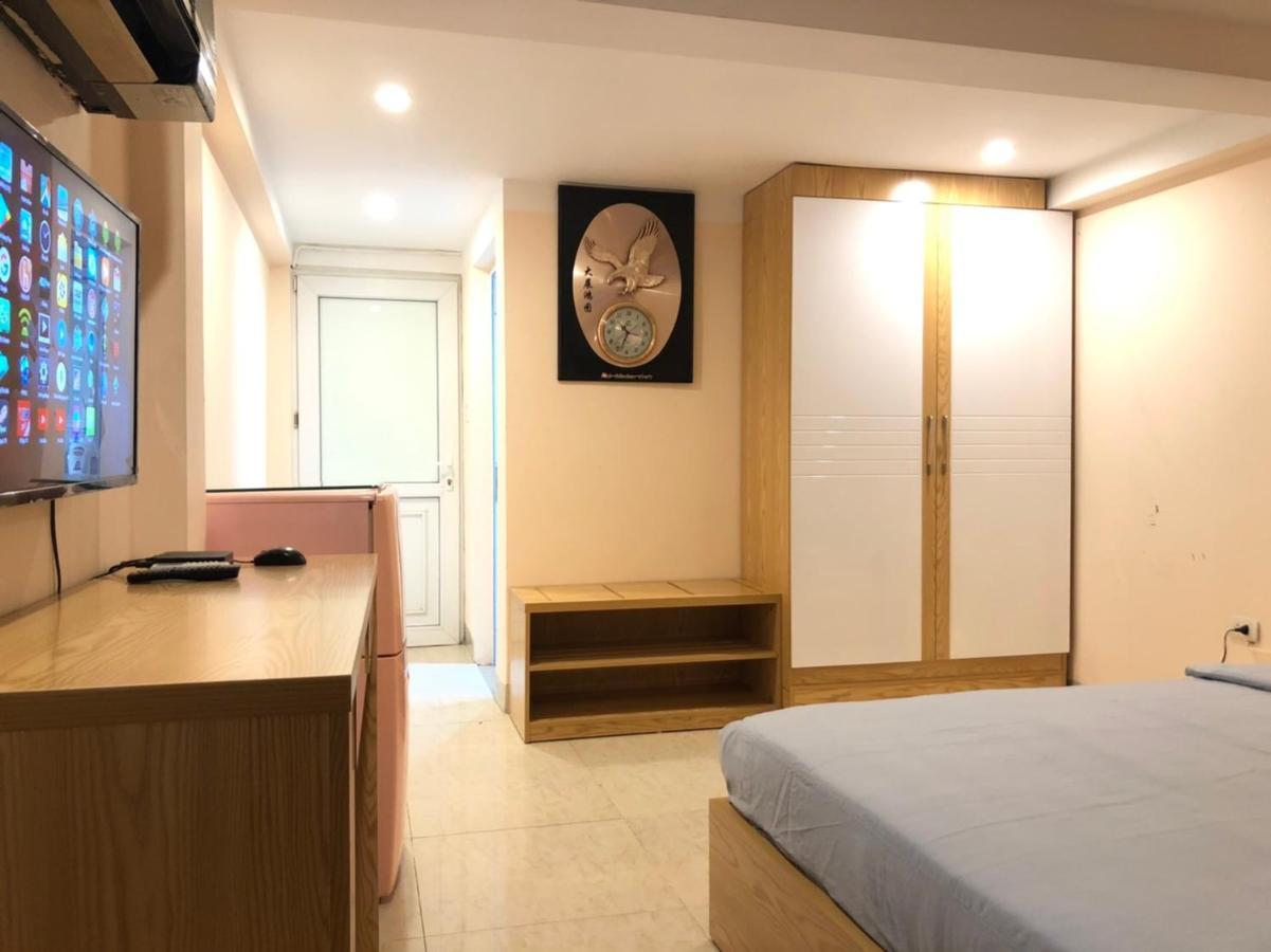 Trangtien Hostel Hanoi Exterior photo